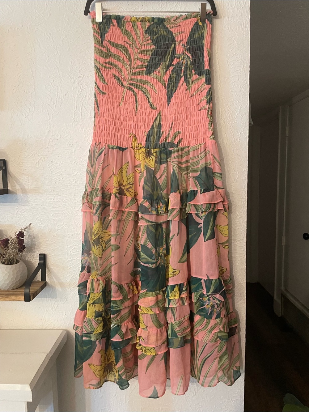 Luxxel Pink Tropical Floral Ruffled Tiered Maxi Print Skirt Small - Picture 2 of 6